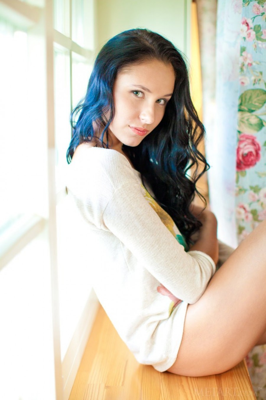Kinky brunette is getting naked with excitement
