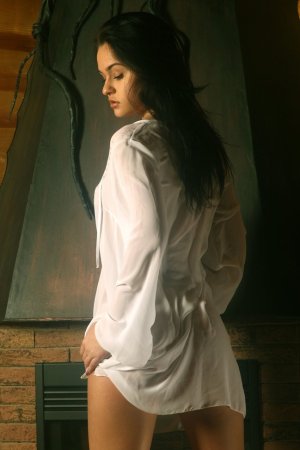 Sweet brunette is extremely sexy photo 11