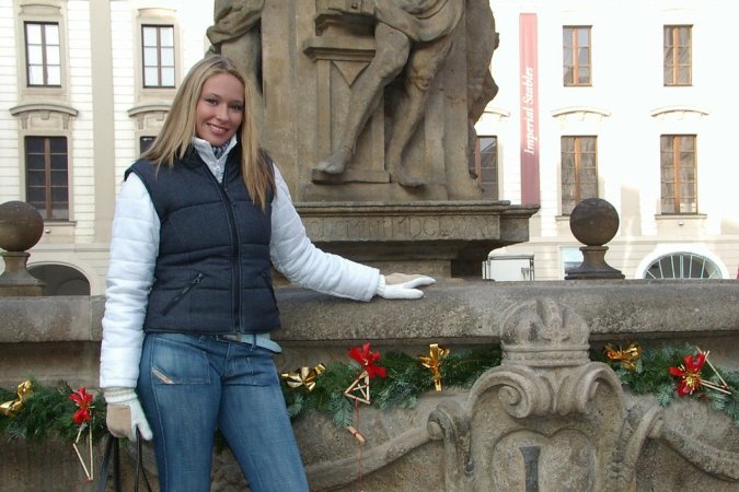 Kinky cutie performs striptease as Christmas present. photo 12
