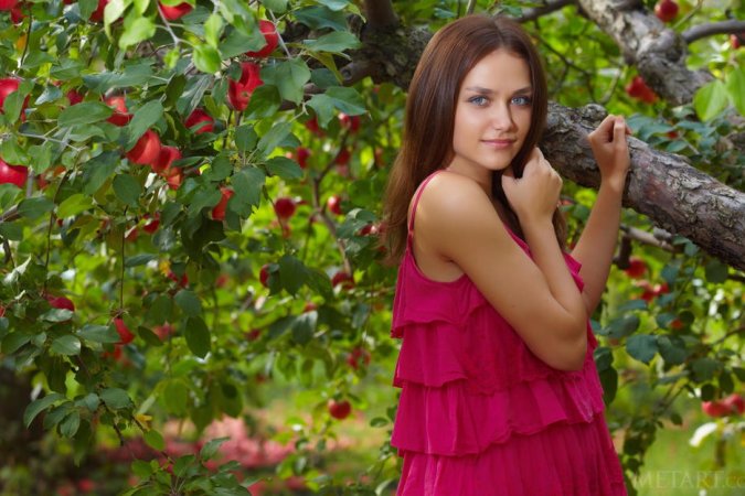 Horny brunette with the big apple photo 8