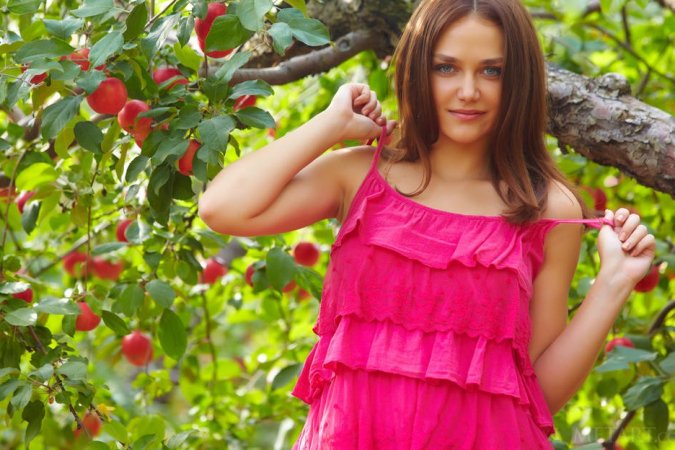 Horny brunette with the big apple photo 20
