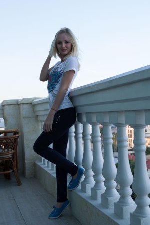 Skinny teen naked in the night air photo 14