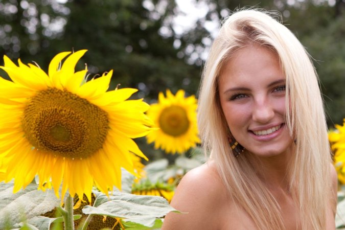 Sporty blonde naked all around outside photo 2