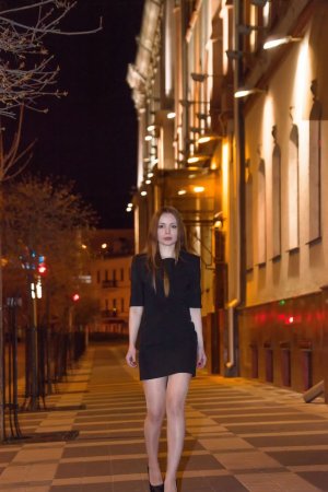Sweetie chooses the best outfit for a night walk. photo 13