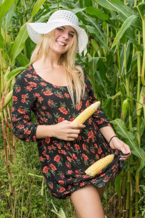 Hottie gets new physical pleasures in corn field photo 16