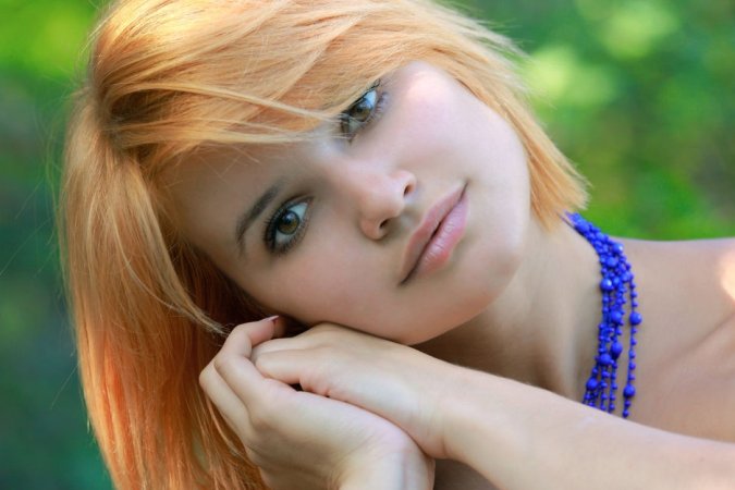 Ginger chick gets orgasms on a solo sex picnic photo 10