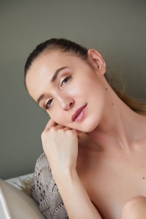 Victoria Benz inches off her sweater photo 7