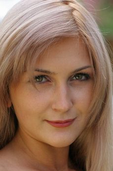 Elena M