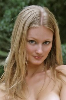 Julia AM